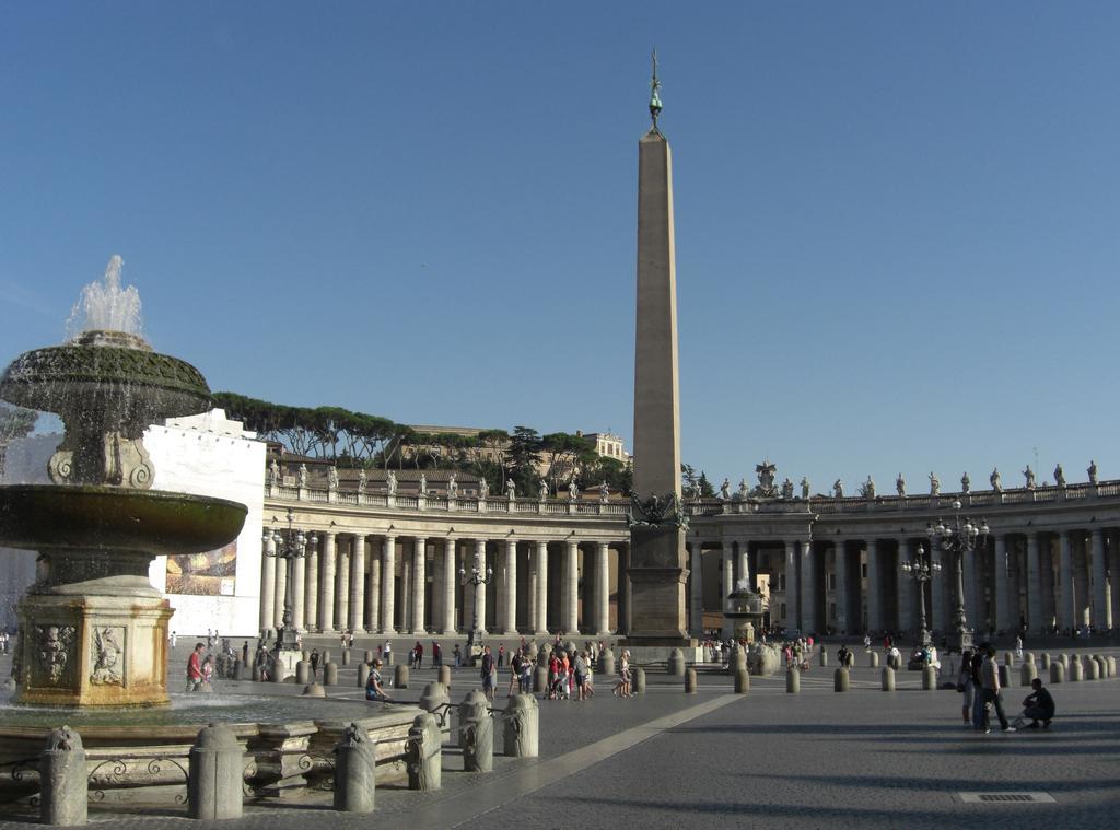 Viale Del Colosseo Bed and Breakfast Rome Buitenkant foto